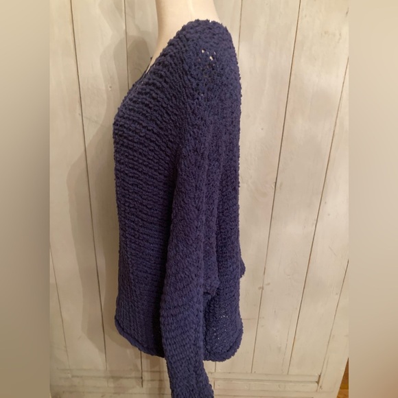 Free People Dolphin Bay Deep blue knit‎ ￼Oversized V-neck Soft sweater Sz XS-M - Picture 6 of 11